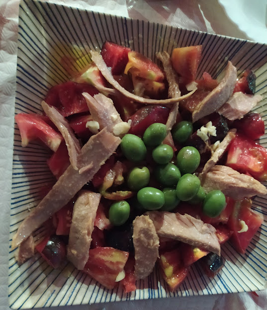 Tomate con ventresca